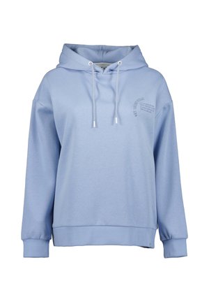 Jasnoniebieska bluza z kapturem z przednią kieszenią kangurką, sznurkiem na kapturze oraz nadrukowanym tekstem na klatce piersiowej. Miękki materiał i luźny krój.