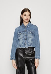 Vero Moda - VMRAY SHORT JACKET  - Cowboyjakker - medium blue denim Miniaturebillede 1