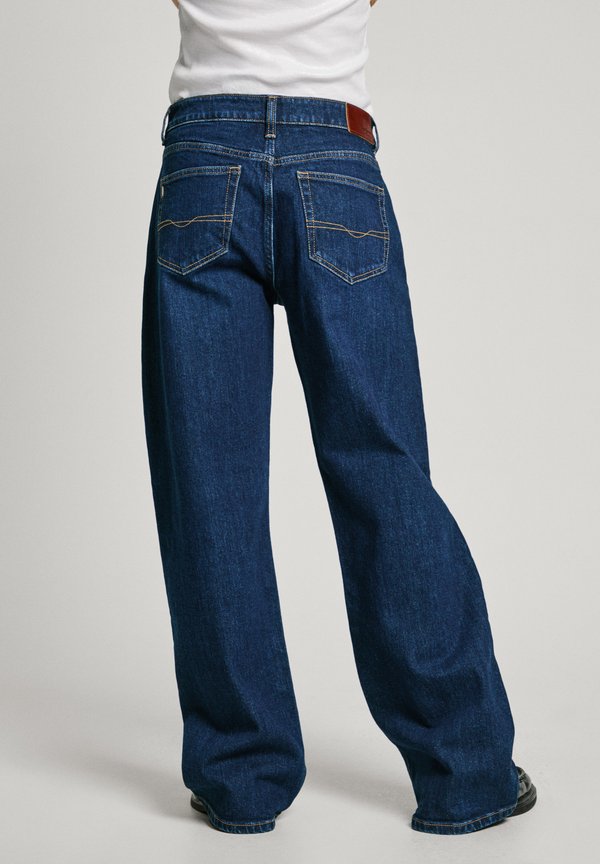 LOOSE HAZEL - Relaxed fit jeans - denim3