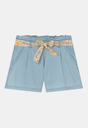 Pantaloncini azzurri in cotone con vita arricciata. Dotati di cintura con motivo floreale annodata sul davanti e tasche laterali.