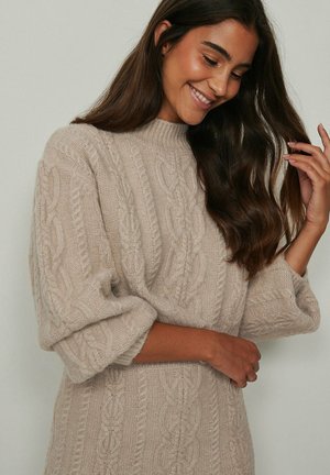 NA-KD KURZER MIT ZOPFMUSTER - Strickpullover - beige melange