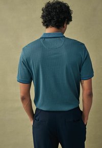 Next GEO PRINT - Bluză polo - teal