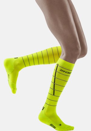 CEP COMPRESSION SNOWFALL SKIING TALL - MADE IN GERMANY - Knee high socks -  black green/black - Zalando.de