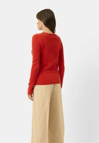 Just Cashmere COL ROND 4 FILS - Stickad tröja - tomato