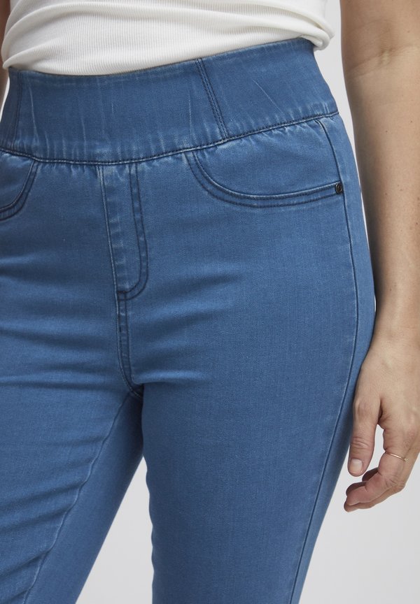 FRMally - Slim fit jeans3