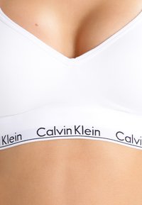 Calvin Klein Underwear PADDED BRALETTE ICON COTTON MODAL - Bustino - white