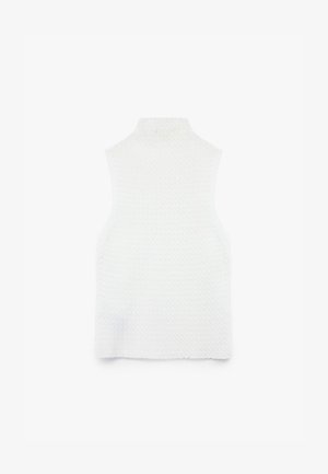 Hvid ærmeløs top med høj krave, med et tekstureret mønster og lige snit ved kanten, lavet af et let materiale.