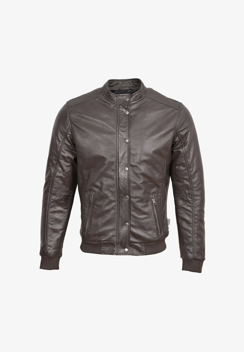 Hnědá kožená bunda se zapínáním na patentky, vysokým límcem a žebrovanými manžetami. Obsahuje dvě přední kapsy na zip a hladký, lesklý povrch.