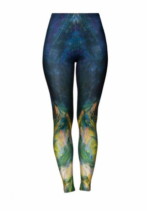 Leggings gemaakt van rekbare stof, met een abstract patroon in donkerblauw en groen, voorzien van levendige kleuren en een elastische tailleband.