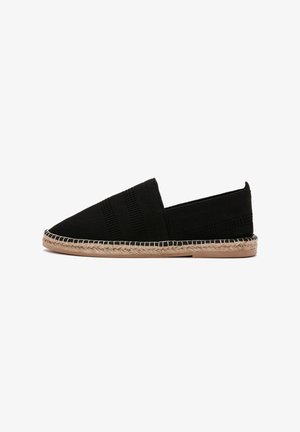 Schwarze Espadrille-Slipper aus gewebtem Stoff, mit spitzer Zehenform und Jutesole. Verfügt über eine horizontale Streifenstruktur entlang der oberen Oberfläche.