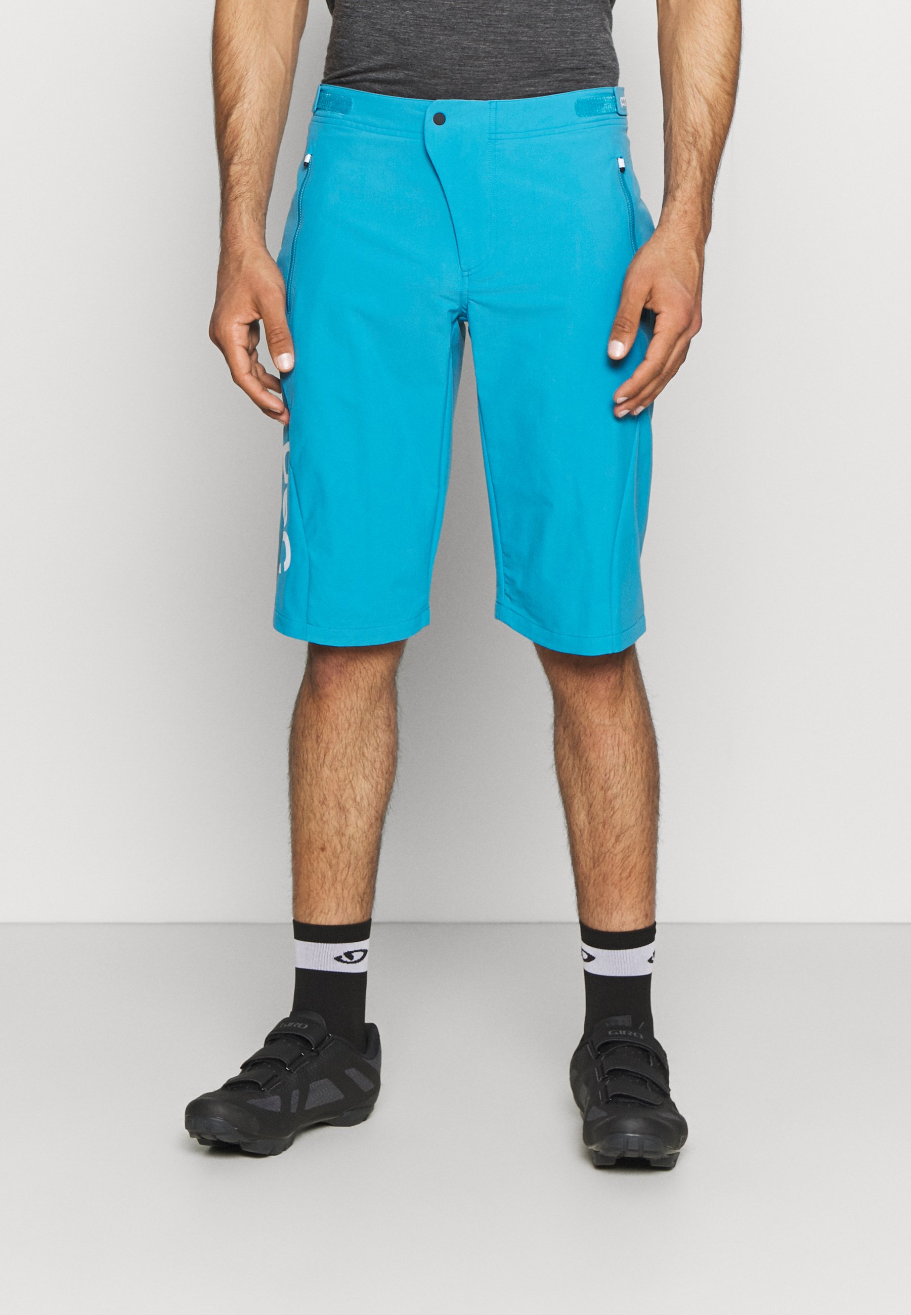 essential enduro shorts
