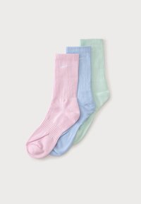 Δεν επιλέχθηκε, pink/blue/light green