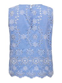 Světle modrý top bez rukávů s bílou květinovou výšivkou, vroubkovaným lemem a zapínáním na knoflíky vzadu u výstřihu.