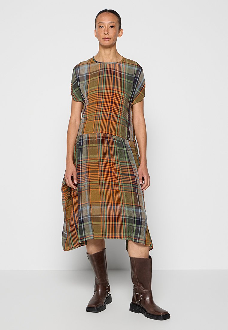 ASPESI Jurk oranje ASPESI Jurk oranje