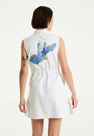 MINI SKATER EMBROIDERY - Denim dress - white