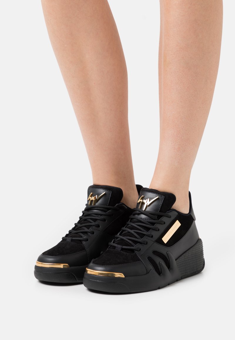 talon giuseppe zanotti