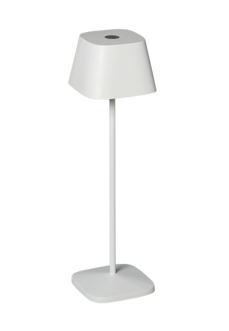 Tafellamp met een vierkante voet en een hellende, ronde kap. Gemaakt van matte witte materialen met een minimalistisch ontwerp.