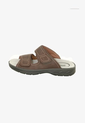 Braune Leder-Sandale mit offenem Zehenbereich, zwei verstellbaren Klettverschlüssen und einer gepolsterten schwarzen Sohle.