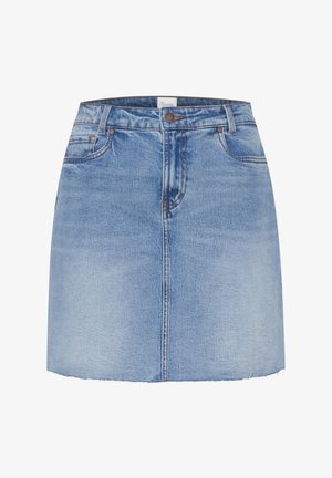 Svijetloplavi traper suknja s ravnim siluetom, sirovim rubom, prednjim džepovima i metalnim zatvaranjem na gumbe. Tkanina ima mekanu teksturu.