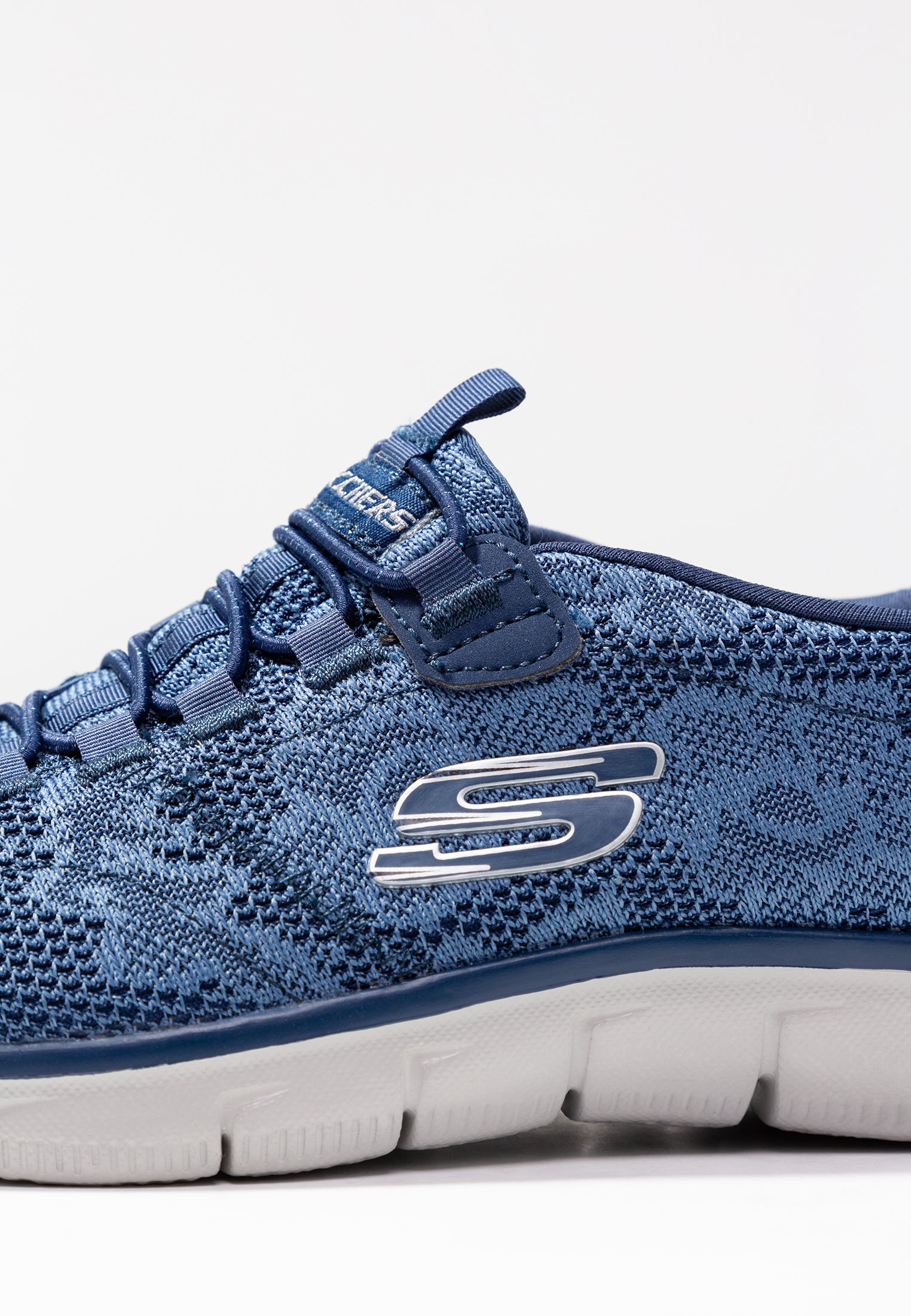 skechers empire night bloom relaxed fit