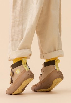 Affenzahn, UNISEX - Skate shoes - beige