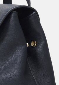 Tommy Hilfiger STAPLE BACKPACK - Ryggsekk - space blue