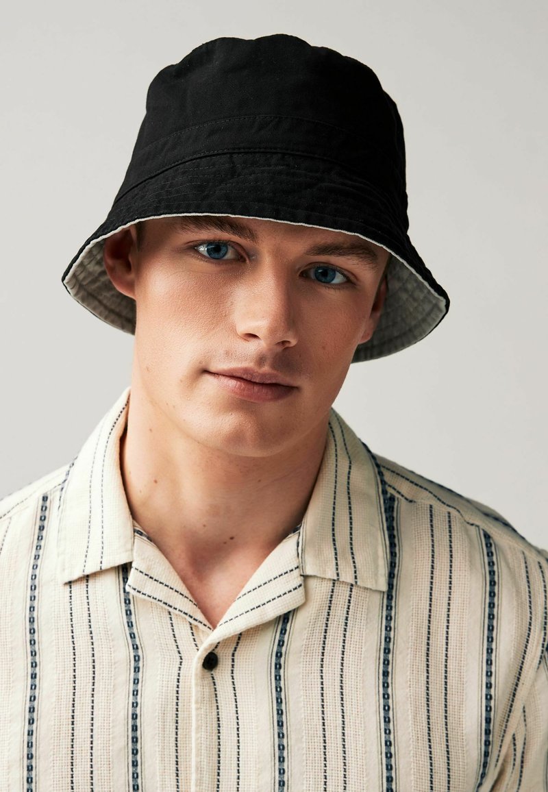 Next REVERSIBLE BUCKET-REGULAR FIT 2 PACK - Kepurė - black grey