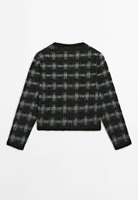 Pull à carreaux noir et gris duveteux à manches longues avec un col rond, montré de dos sur fond blanc.