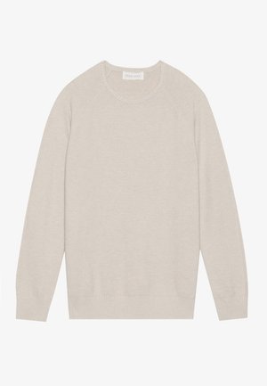 Svetle béžový svetr s dlouhým rukávem, pletená textura, žebrované manžety a lem, klasický kulatý výstřih, raglánové rukávy, jednoduchý design bez vzorů.