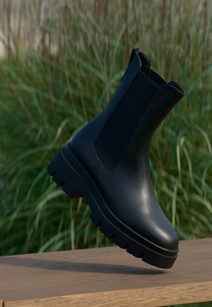 Tamaris Botine cu platformă - black