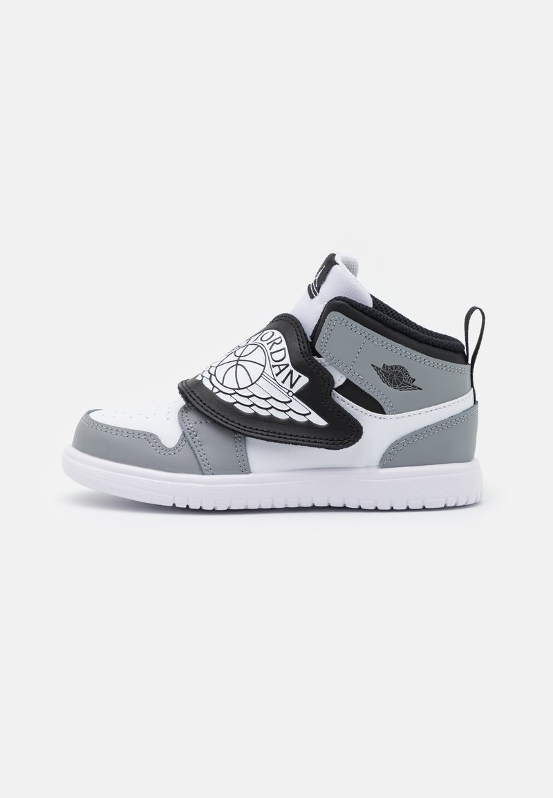 Jordan SKY JORDAN 1 - Sneakers - white/black/particle grey
