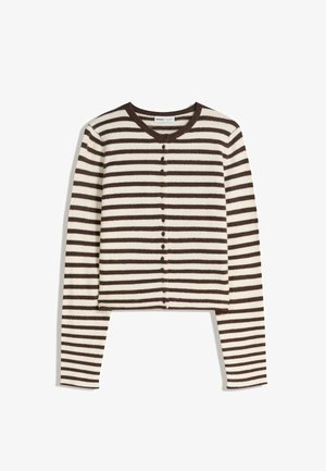 Braun-weiß gestreifte Strickjacke aus weichem Stoff, mit rundem Ausschnitt, Knopfleiste und langen Ärmeln in verkürztem Design.