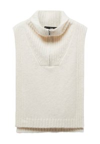 Cremefarbener, ärmelloser Strickpullover mit gerippten Kanten und einem halben Reißverschluss am hohen Kragen, ordentlich auf einem weißen Hintergrund gefaltet.