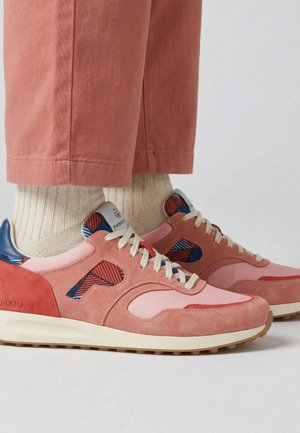 Panafrica, ARUSHA - Sneakers laag - apricot