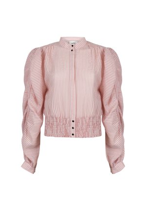 Lichtroze blouse met verticale strepen, pofmouwen, een hooggesloten kraag met knopen en een gerimpelde tailleband met zwarte knopen aan de voorkant.