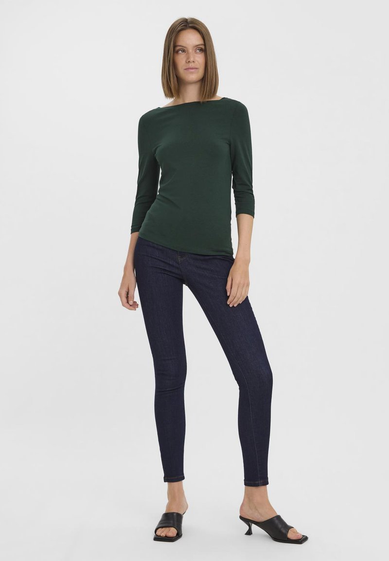 Vero Moda Longsleeve donkergroen Vero Moda Longsleeve donkergroen