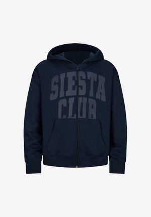 Marineblauwe hoodie met ritssluiting, voorzakken en de tekst "SIESTA CLUB" in grote, vetgedrukte letters over de borst.
