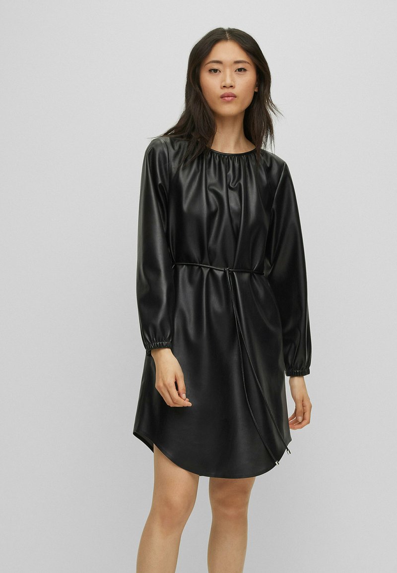 Damen Freizeitkleider | BOSS DEJALA Freizeitkleid black one/schwarz - FG23419 Damen Freizeitkleider | BOSS DEJALA Freizeitkleid black one/schwarz - FG23419