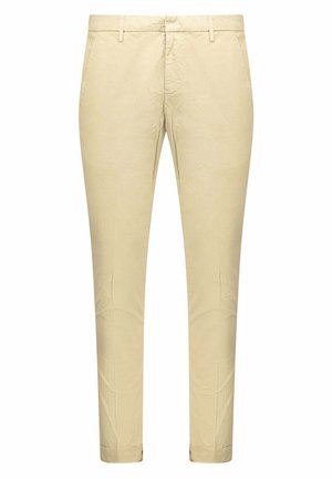 Chino beige chiaro realizzati in cotone. Design slim fit con fronte piatto, passanti per cintura e una texture liscia. Orli con risvolto per un look affusolato.