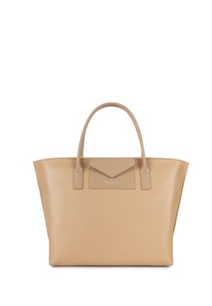 Sac fourre-tout en cuir beige avec une texture lisse, une forme structurée, deux poignées supérieures et un logo en relief sur un onglet à l'avant.