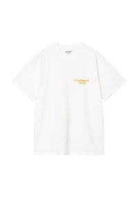 Camiseta de algodón blanca con mangas cortas y corte relajado. Presenta un logo amarillo de "Carhartt WIP" en el lado izquierdo del pecho. Textura suave.