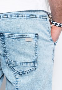Ombre Denimshorts - light jeans