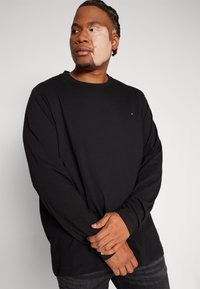 Tommy Hilfiger SLIM FIT TEE - Topper langermet - black