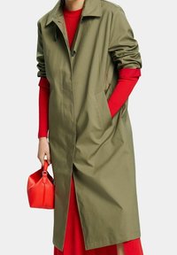 Esprit Cappotto corto - olive