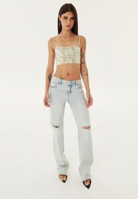 Twist  SLIM FIT khaki