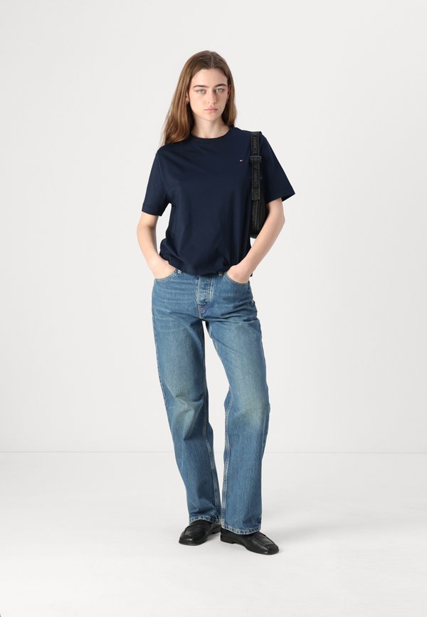 LOOSE STRAIGHT - Relaxed fit jeans2