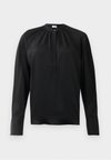 GATHERED RAGLAN BLOUSE - Blouse - black