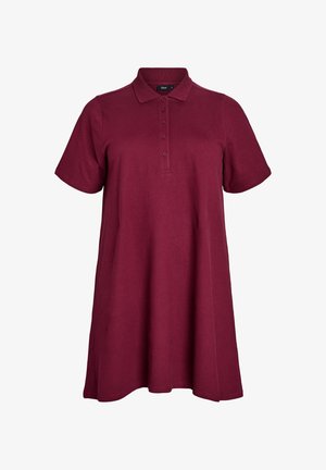 Burgundin värinen polo-mekko, joka on valmistettu pehmeästä kankaasta, varustettuna kauluksella, lyhyillä hihoilla ja kolmella etunapilla, sekä väljä, A-linjaiseen siluettiin.