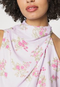 Jarlo Tall JOELLE - Μάξι φόρεμα - purple