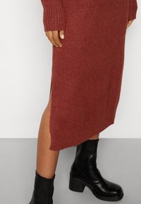 VILA VIRIL ROLL NECK MIDI - NOOS - Džemperkleita - red